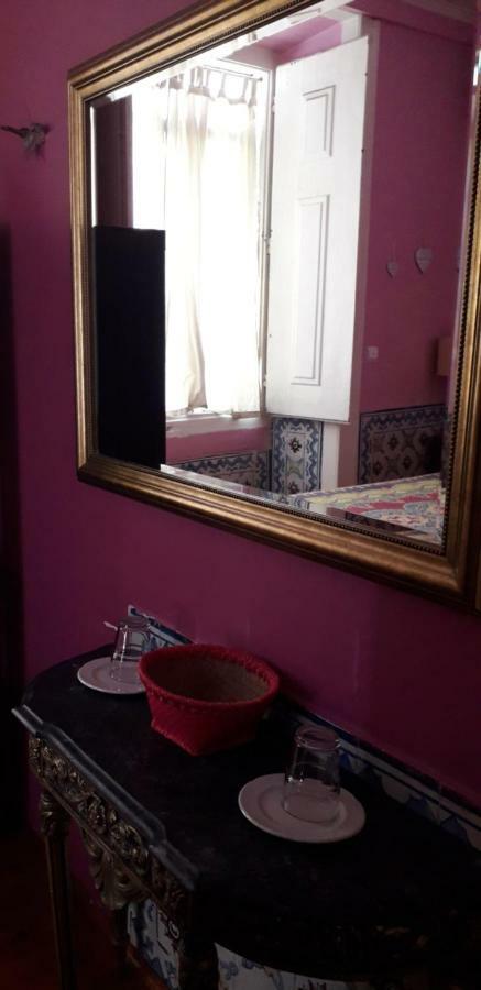 Guest house Pensao Royal *