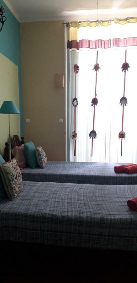 Guest house Pensao Royal *
